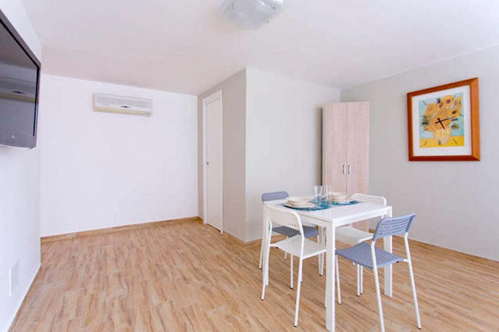 Ferienwohnung In Palermo'S Center Exterior foto